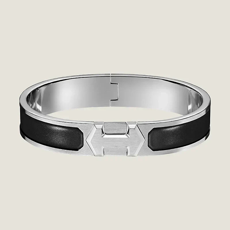 Hermes Super Black 18K Gold Bracelet