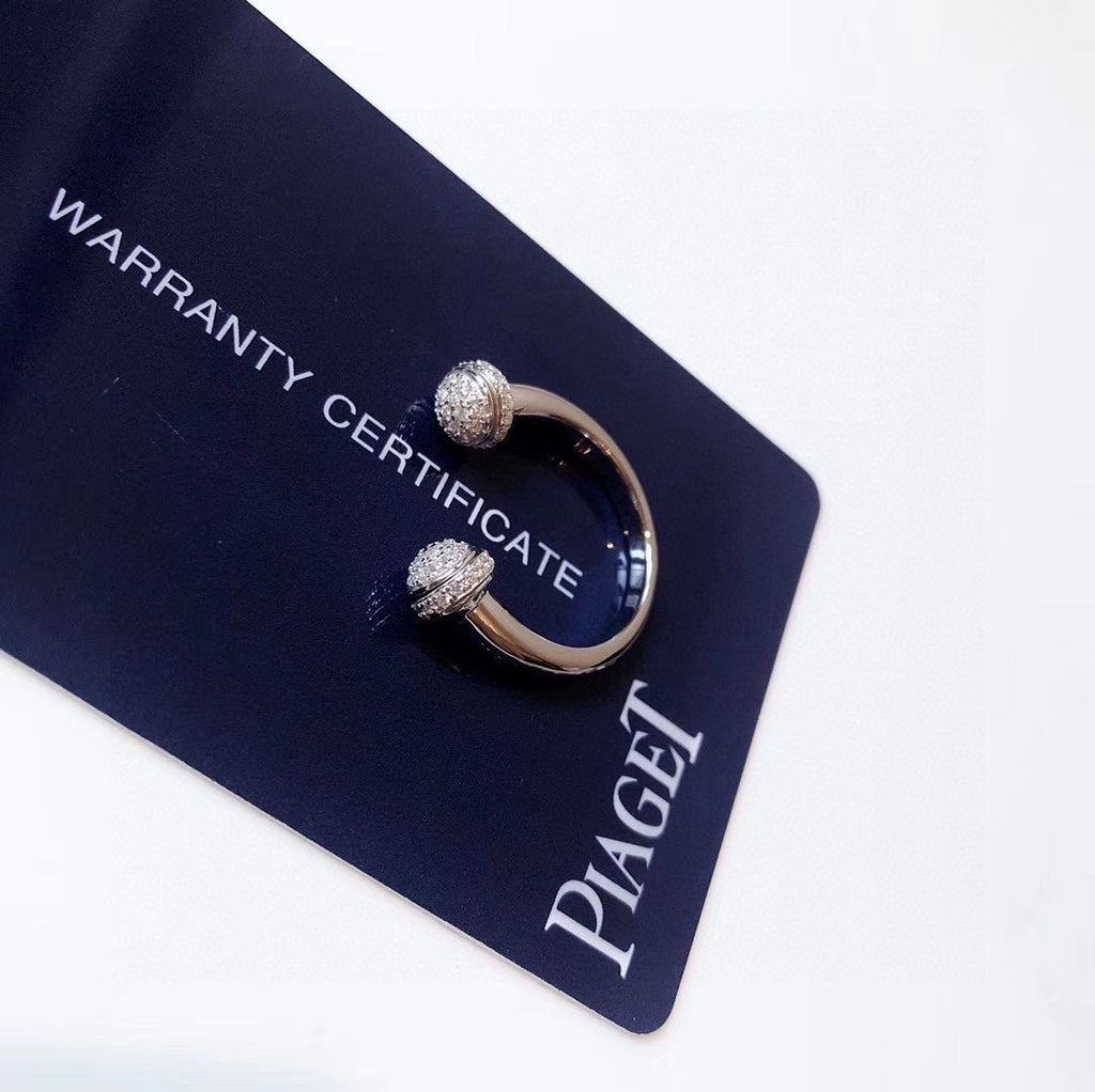 Open 18K White Gold Ring