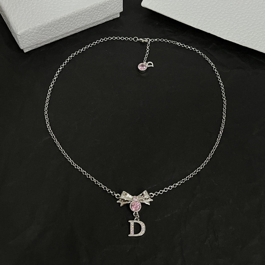Dior Bowknot Vintage 18K Gold Necklace