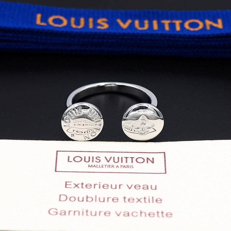 Louis Vuitton Studs 18K Gold Ring