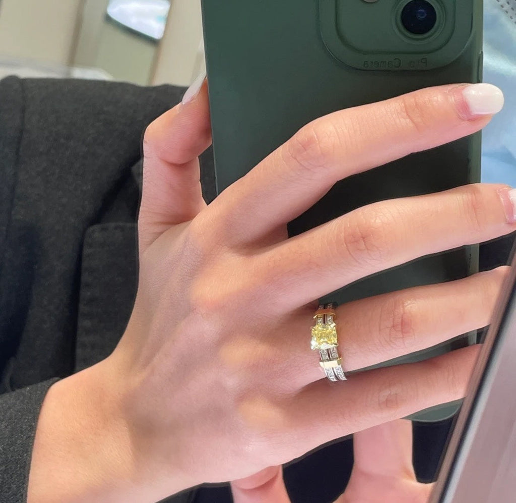 Tiffany Schlumberger Stone 18K Gold Ring