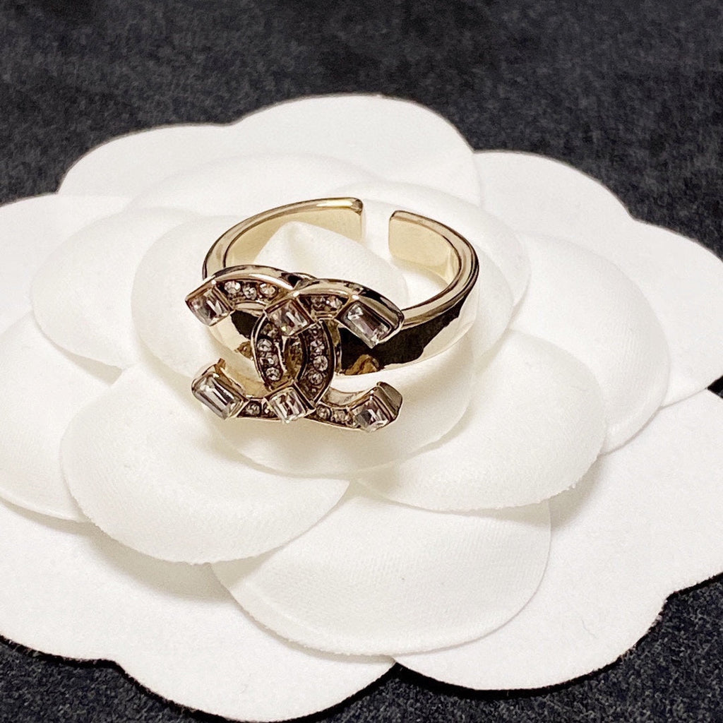 Chanel Crystals 18K Gold Ring