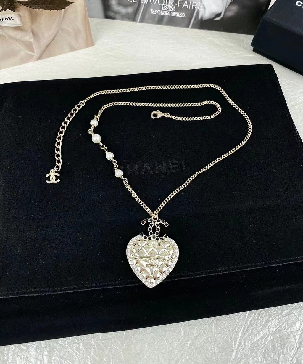 Chanel Heart 18K Gold Necklace
