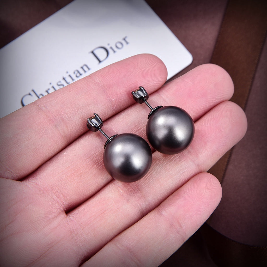 Dior Tribales Black Resin Pearls 18K Gold Earrings