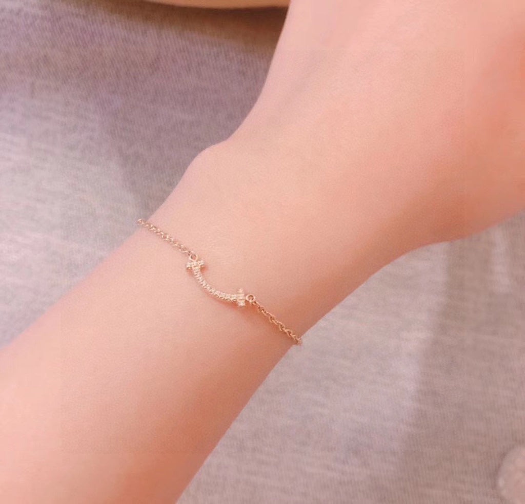 Tiffany Smile Diamond 18K Gold Bracelet