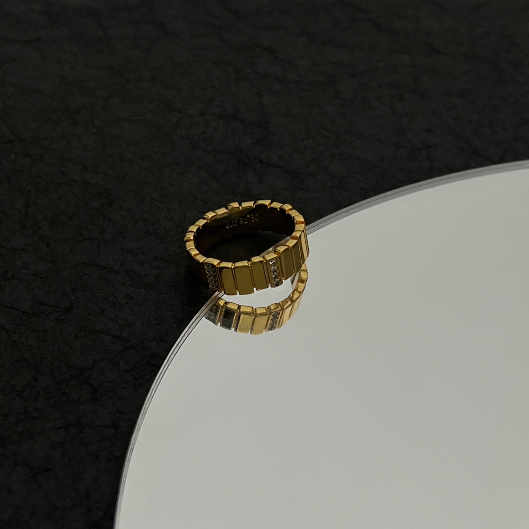Dior Gem Diamond 18K Gold Ring