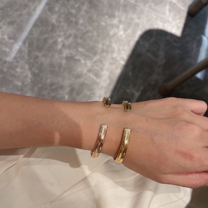 Tiffany Keys 18K Gold Bracelet