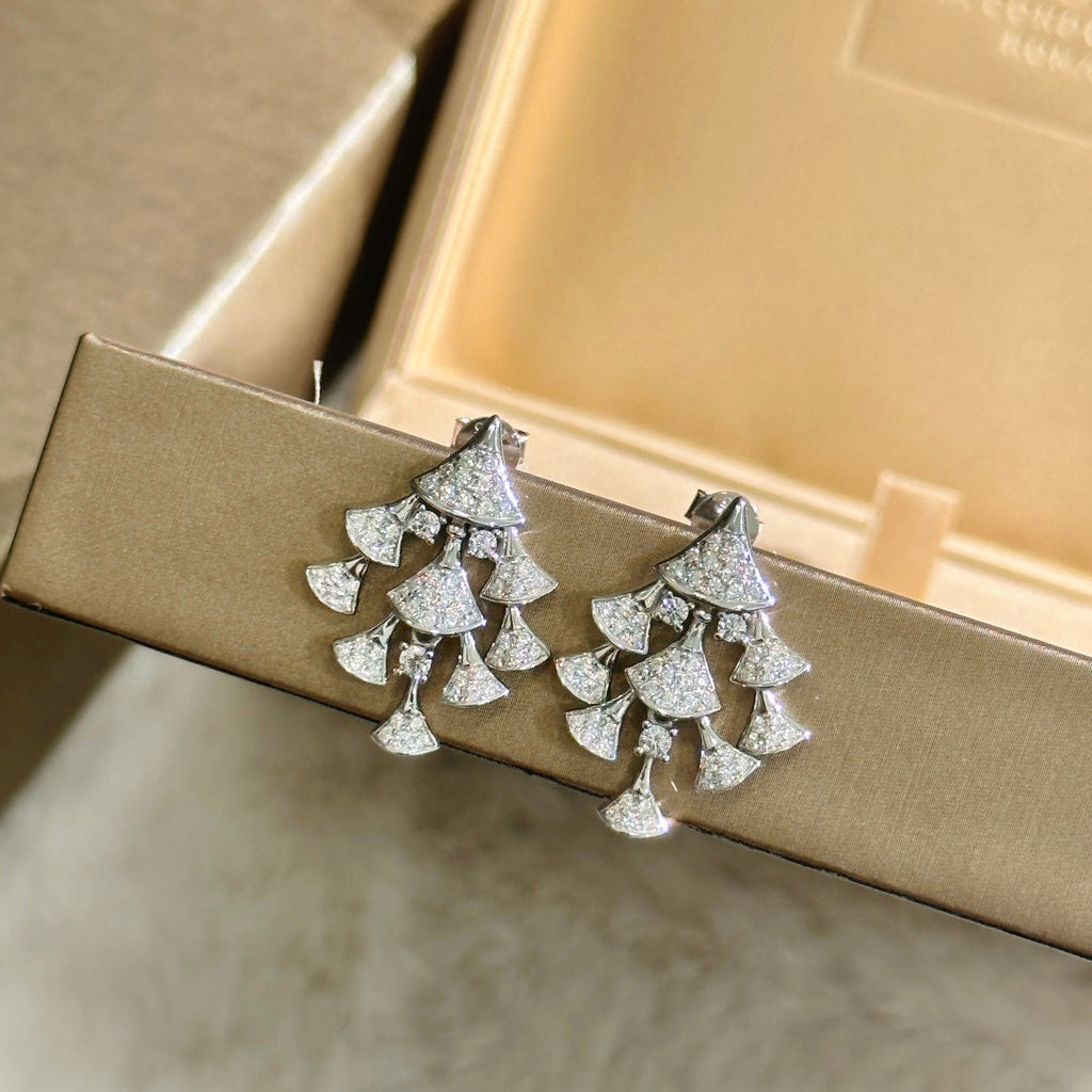 Bvlgari Dream Diamonds 18K Gold Earrings